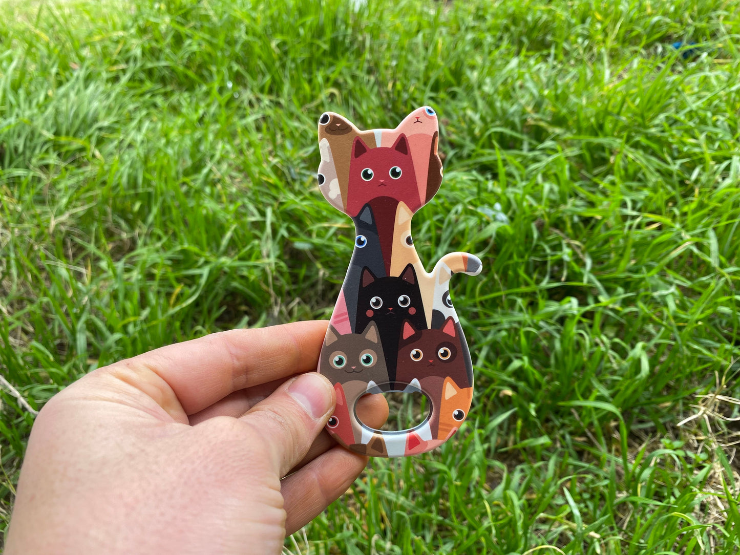 Cat Bottle Opener Magnet: Decorative Home Bar Accessory - Image 5